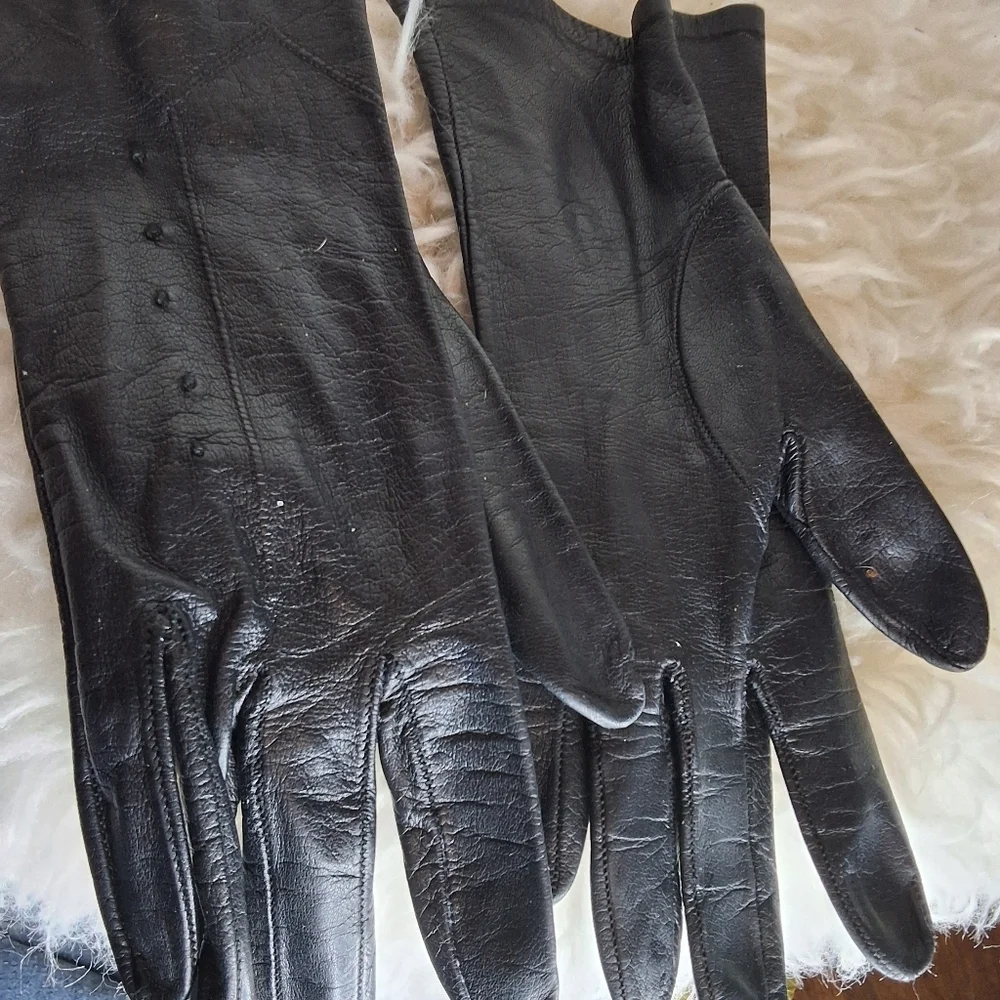 Vintage Art Deco Design Black Leather Mid arm  Gloves M